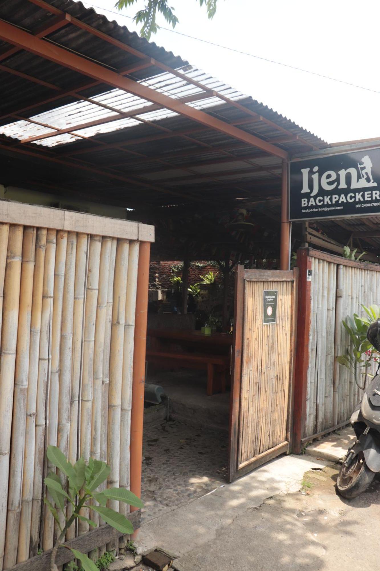 הוסטל בניוואנגי Ijen Backpacker מראה חיצוני תמונה